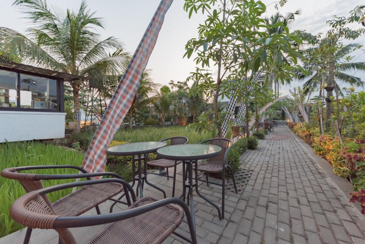 Urbanview Hotel Khayrizsan Tasikmalaya By Reddoorz Eksteriør bilde