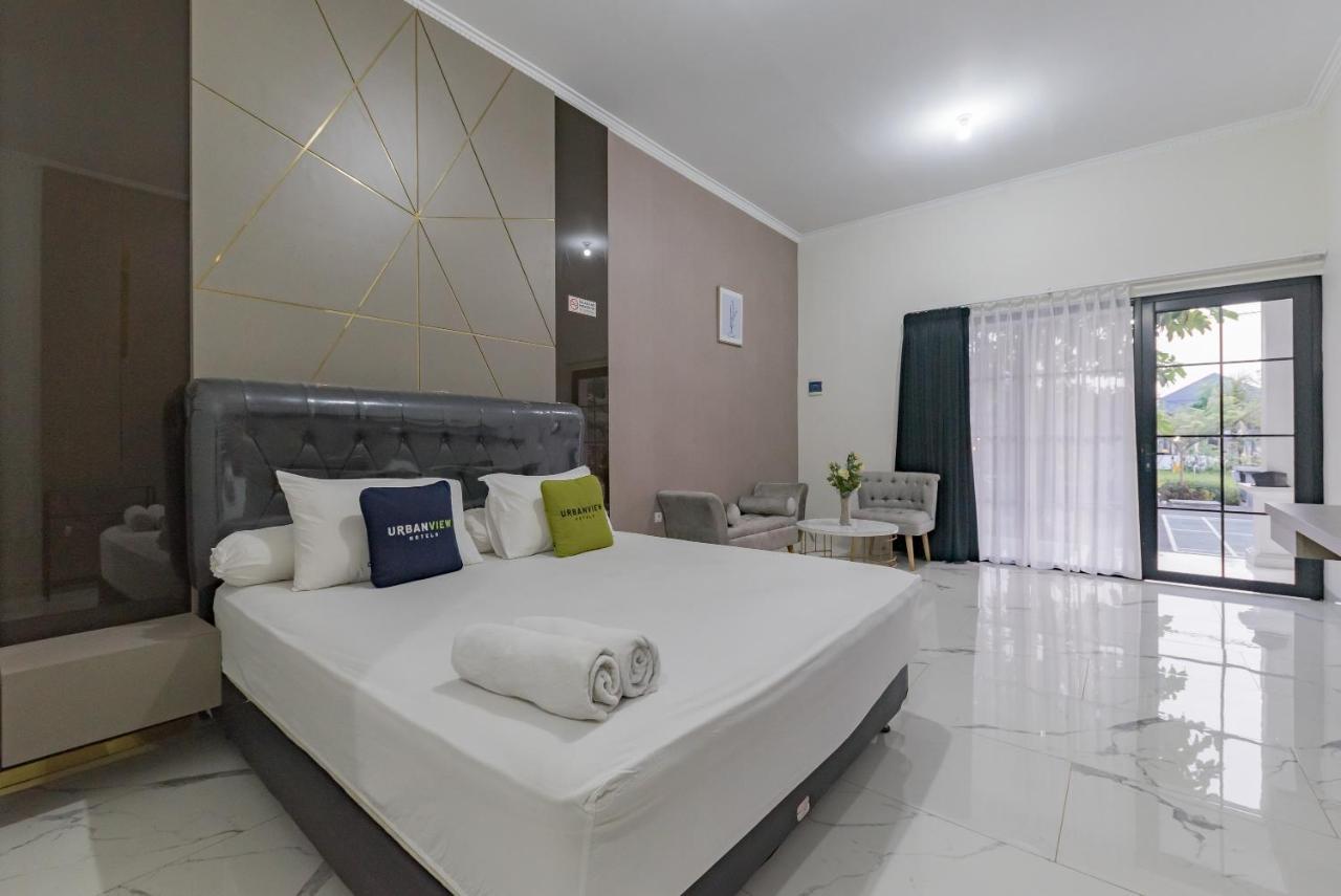Urbanview Hotel Khayrizsan Tasikmalaya By Reddoorz Eksteriør bilde